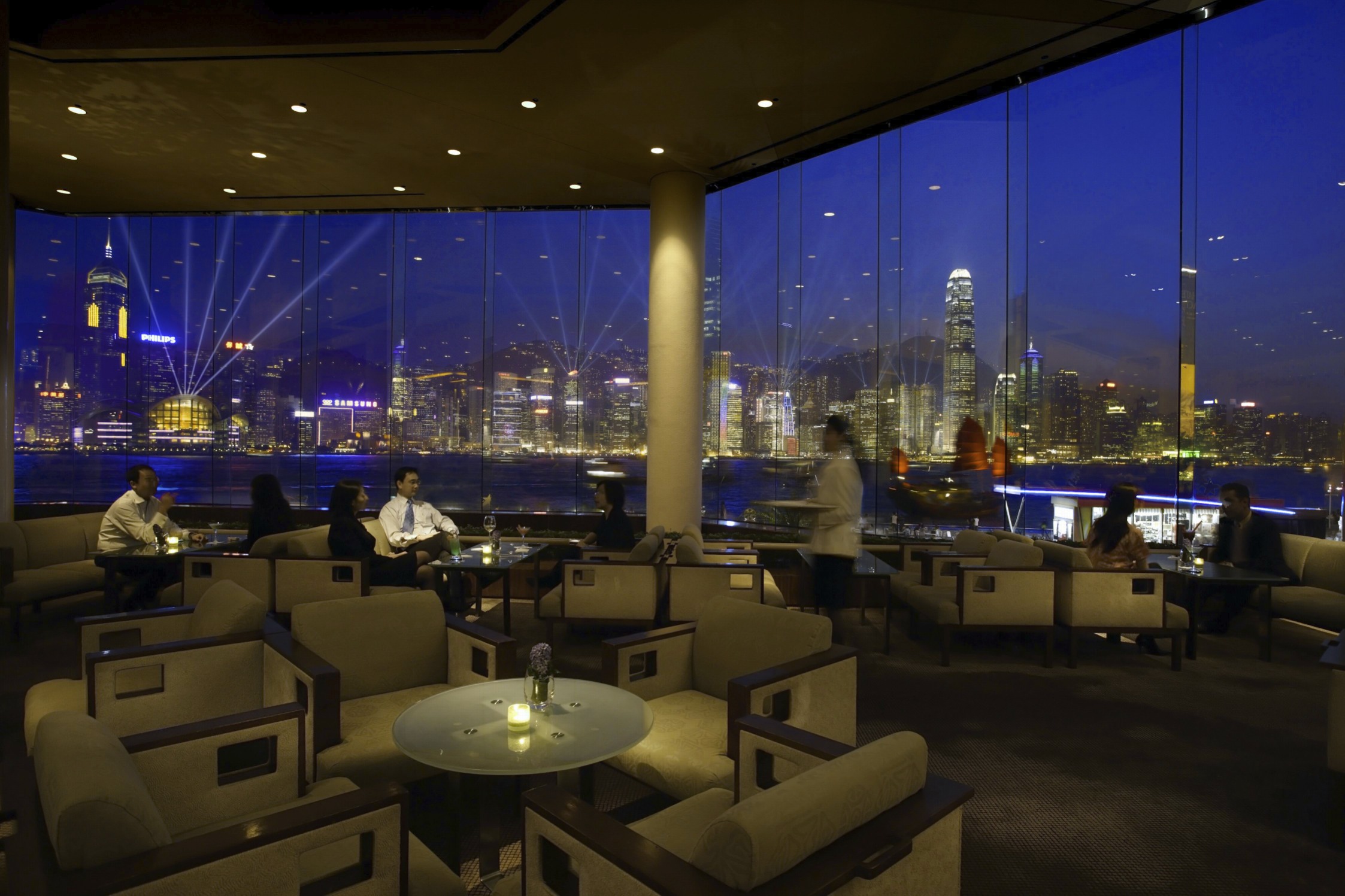 06 Lobby Lounge – Night Nine Dragons and Feng Shui at InterContinental
