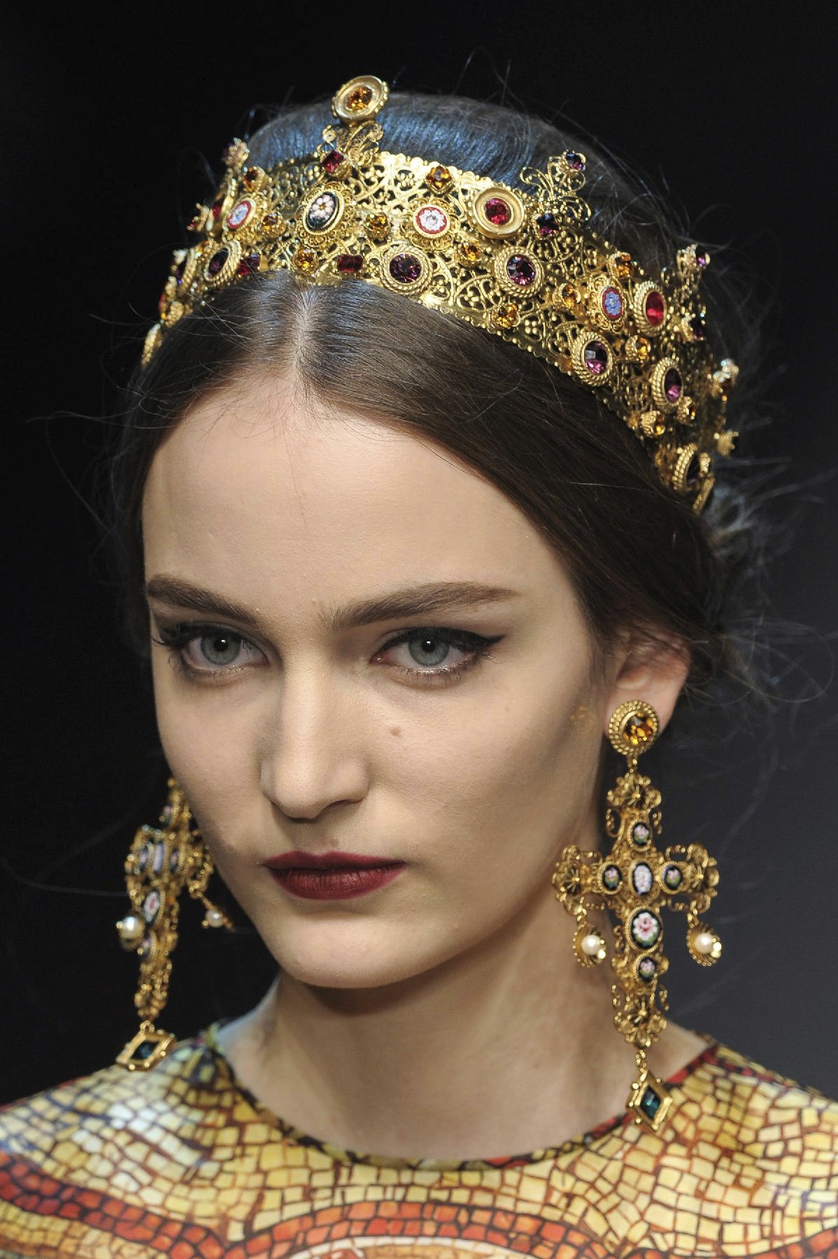 Dolce & Gabbana at Milan Fashion Week Fall 2013 | Byzantine fashion ...