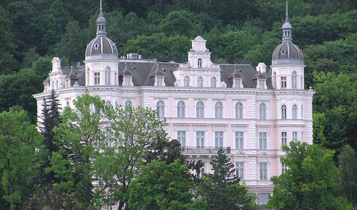 is-the-grand-budapest-hotel-real-tour-of-the-locations-in-karlovy-vary-and-gorlitz-hotel-real