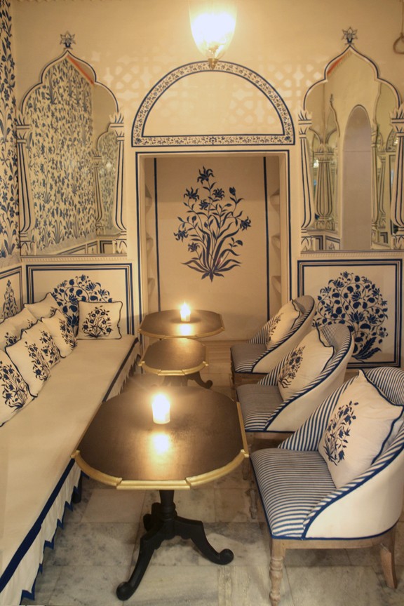 Bar-Palladio-Jaipur-white-room-designed-by-Marie-Anne-Oudejans-Remodelista