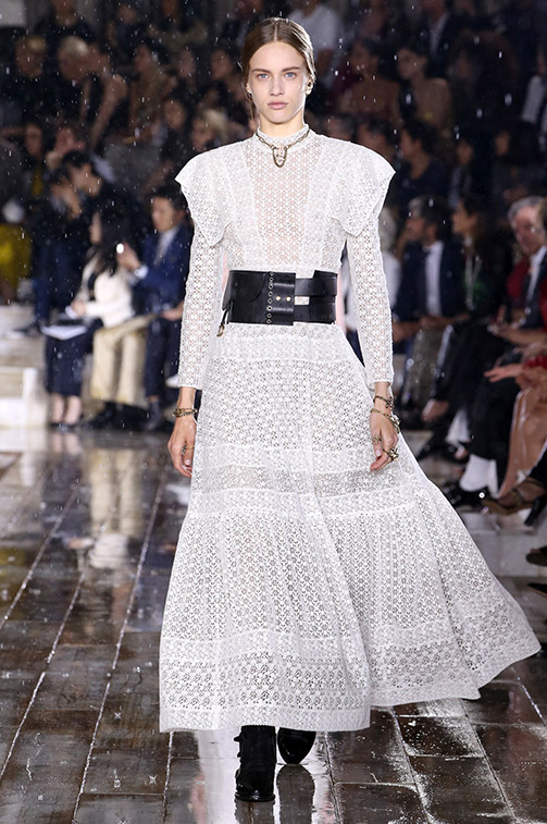 silhouette_65 Dior Cruise 2019 Mexican Amazons influence