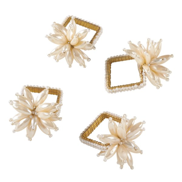Set of 4 pearl flower napkin rings
