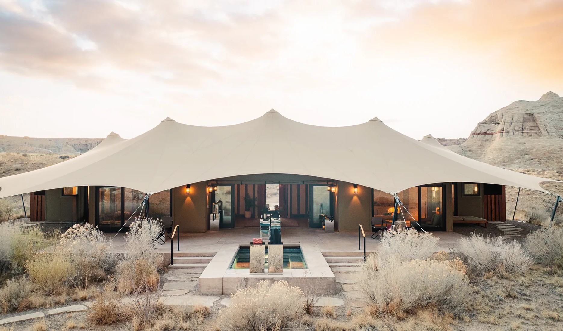 Desert tent suite